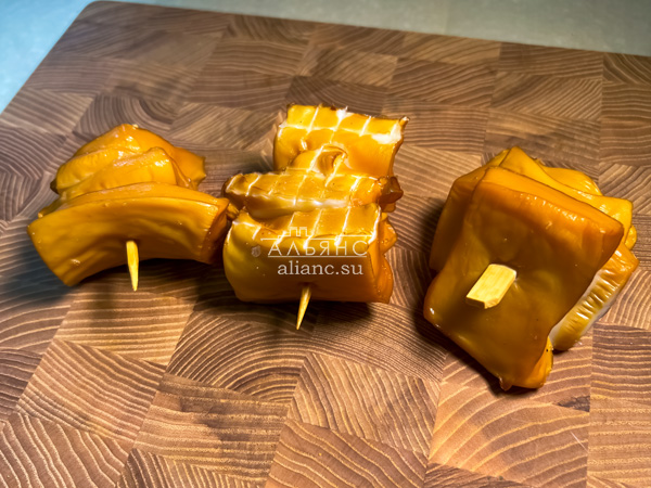 Шашлычок из кальмара х/к в Энгельсе