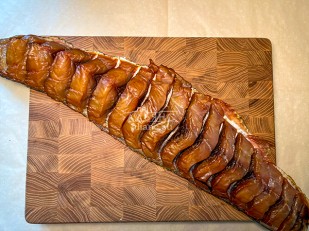 Горбуша теша (брюшки) холодного копчения: Юкола Толстолобика х/к