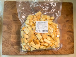 Орехи: Сырный продукт ФЕРМЕРСКИЙ бочонок копченый