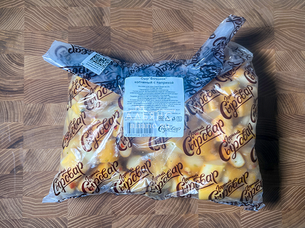 Сыр 1 кг ГОРНЫЙ СЫРОВАР (Бочонок копчёный с паприкой) в Энгельсе