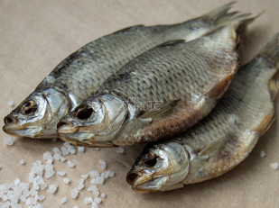 Гренки: Вобла астраханская ГОСТ с икрой